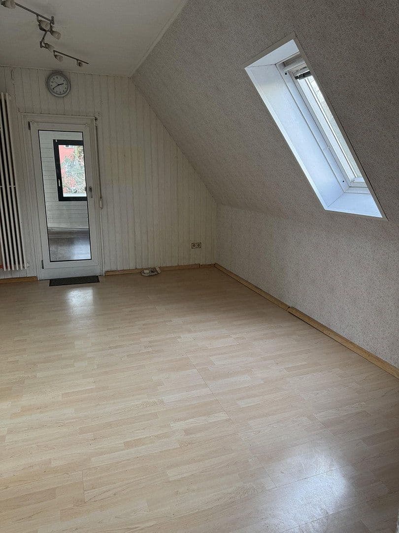 Prodej domu 134 m², pozemek 604 m², Berlin, Berlín Prodej domu 134 m², pozemek 604 m², Berlin, Berlín