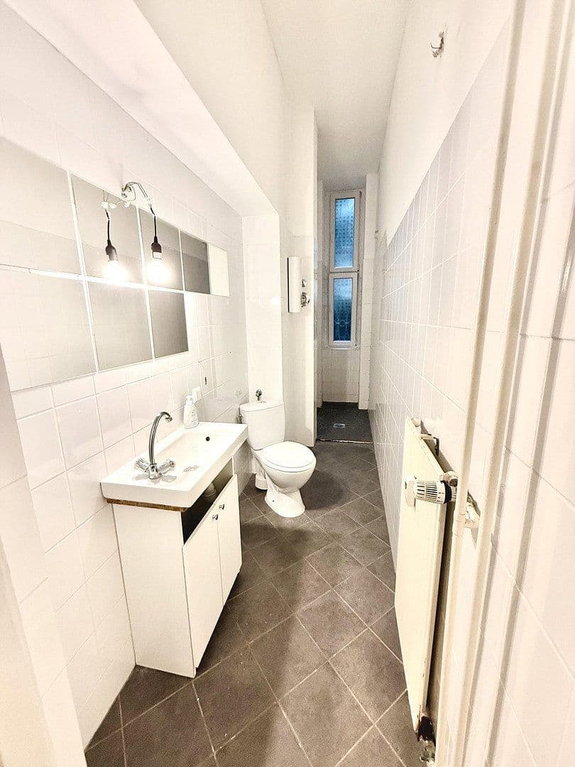 Prodej bytu 3+1 71 m², Donaustrasse 16, Berlin, Berlín Prodej bytu 3+1 71 m², Donaustrasse 16, Berlin, Berlín