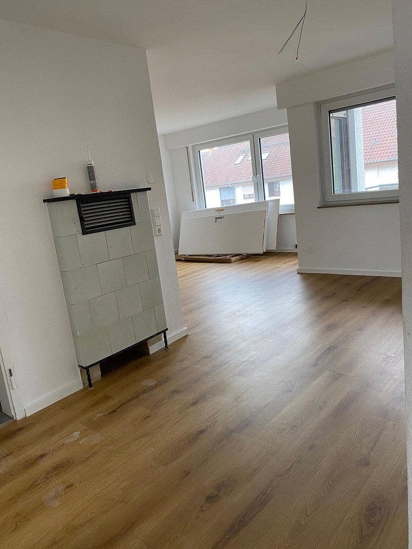 Prodej bytu 3+1 72 m², Talstr.43, Leutenbach, Bádensko-Württembersko Prodej bytu 3+1 72 m², Talstr.43, Leutenbach, Bádensko-Württembersko