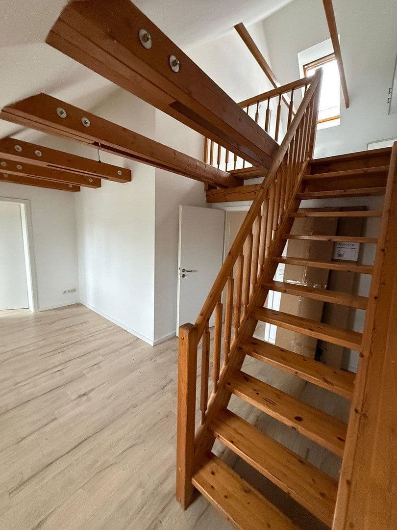 Pronájem bytu 3+kk 76 m², Neumarkt 9, Lichtenstein/Sachsen, Sasko Pronájem bytu 3+kk 76 m², Neumarkt 9, Lichtenstein/Sachsen, Sasko