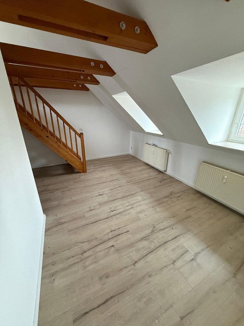 Pronájem bytu 3+kk 76 m², Neumarkt 9, Lichtenstein/Sachsen, Sasko Pronájem bytu 3+kk 76 m², Neumarkt 9, Lichtenstein/Sachsen, Sasko