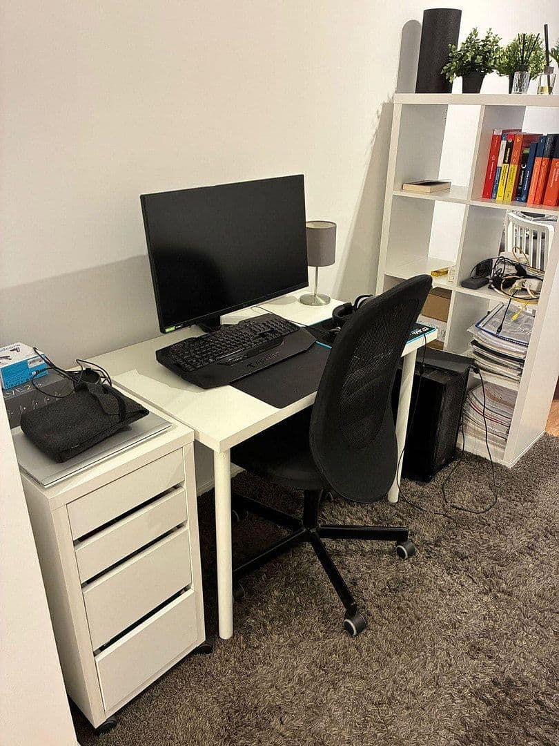 Pronájem bytu 1+1 28 m², Bartholomäusstraße 54, Nürnberg, Bavorsko Pronájem bytu 1+1 28 m², Bartholomäusstraße 54, Nürnberg, Bavorsko