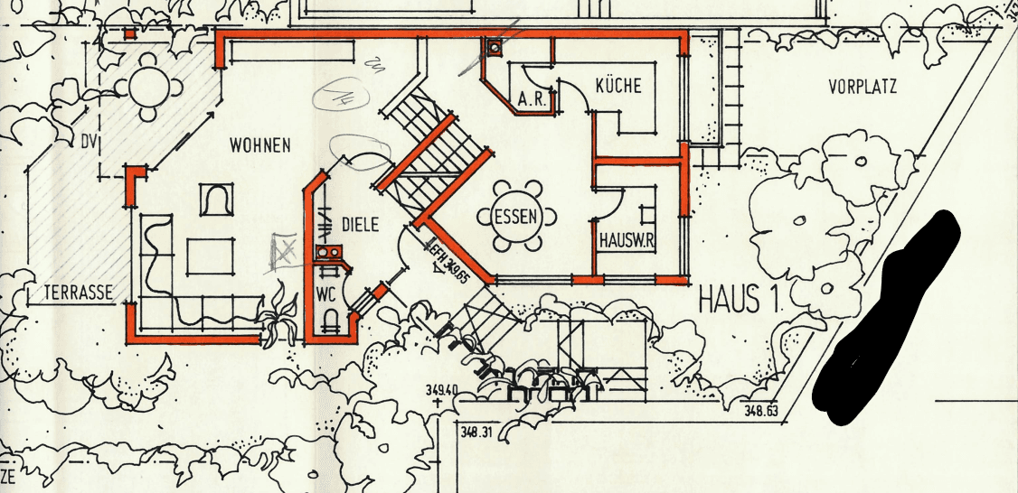 Prodej domu 160 m², pozemek 307 m², Neuhausen auf den Fildern, Bádensko-Württembersko Prodej domu 160 m², pozemek 307 m², Neuhausen auf den Fildern, Bádensko-Württembersko