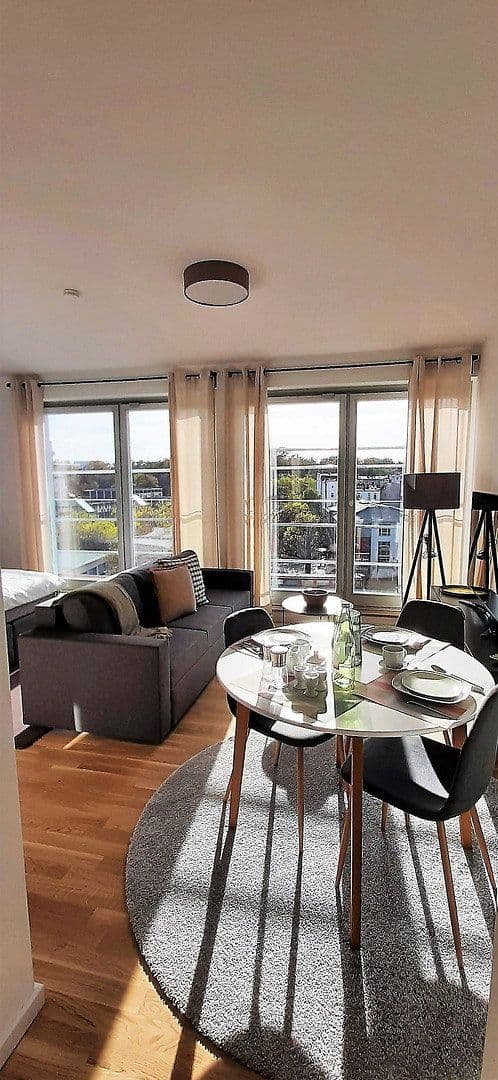 Pronájem bytu 1+1 32 m², Berlin, Berlín Pronájem bytu 1+1 32 m², Berlin, Berlín