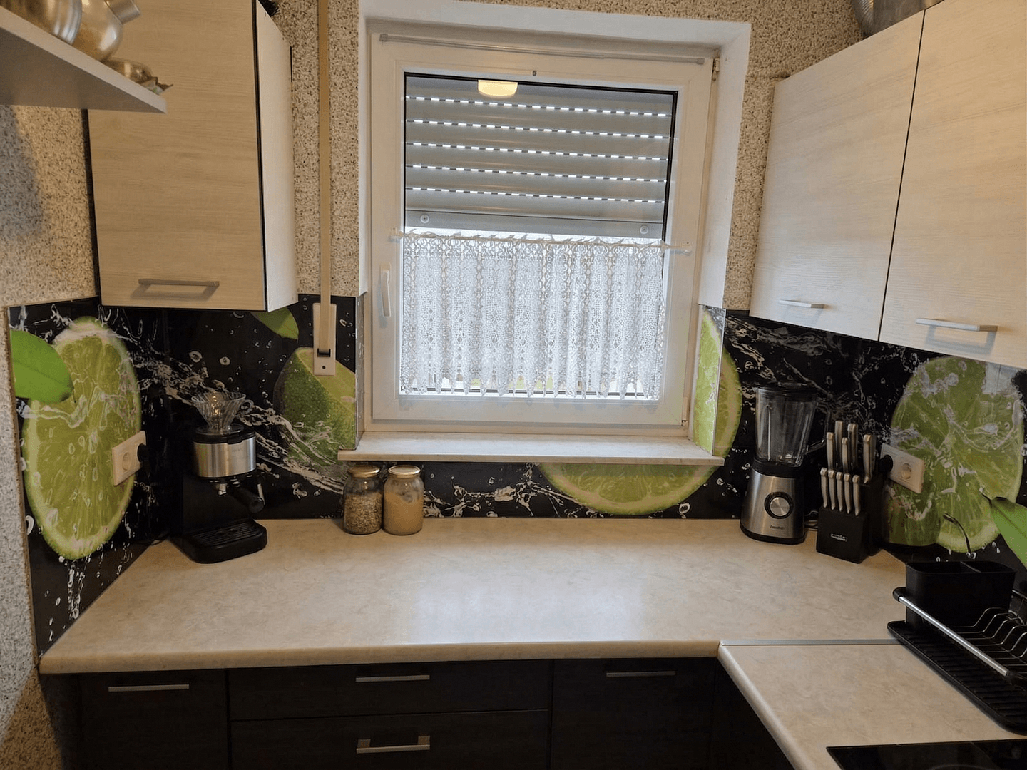 Prodej bytu 2+1 46 m², Anne-Frank-Straße 13, Laupheim, Bádensko-Württembersko Prodej bytu 2+1 46 m², Anne-Frank-Straße 13, Laupheim, Bádensko-Württembersko