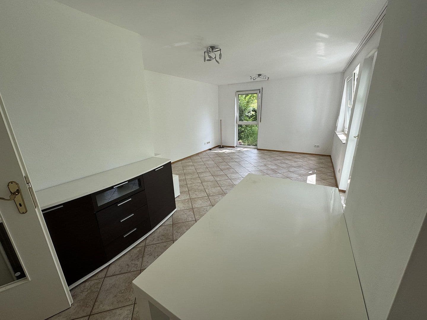 Pronájem bytu 2+1 65 m², Unterföhring, Bavorsko Pronájem bytu 2+1 65 m², Unterföhring, Bavorsko