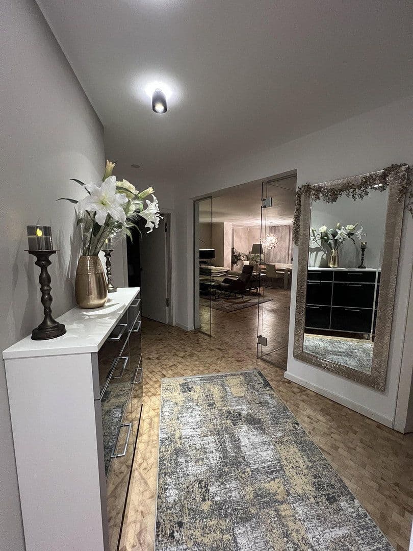 Prodej domu 190 m², pozemek 625 m², Minden, Severní Porýní-Vestfálsko Prodej domu 190 m², pozemek 625 m², Minden, Severní Porýní-Vestfálsko