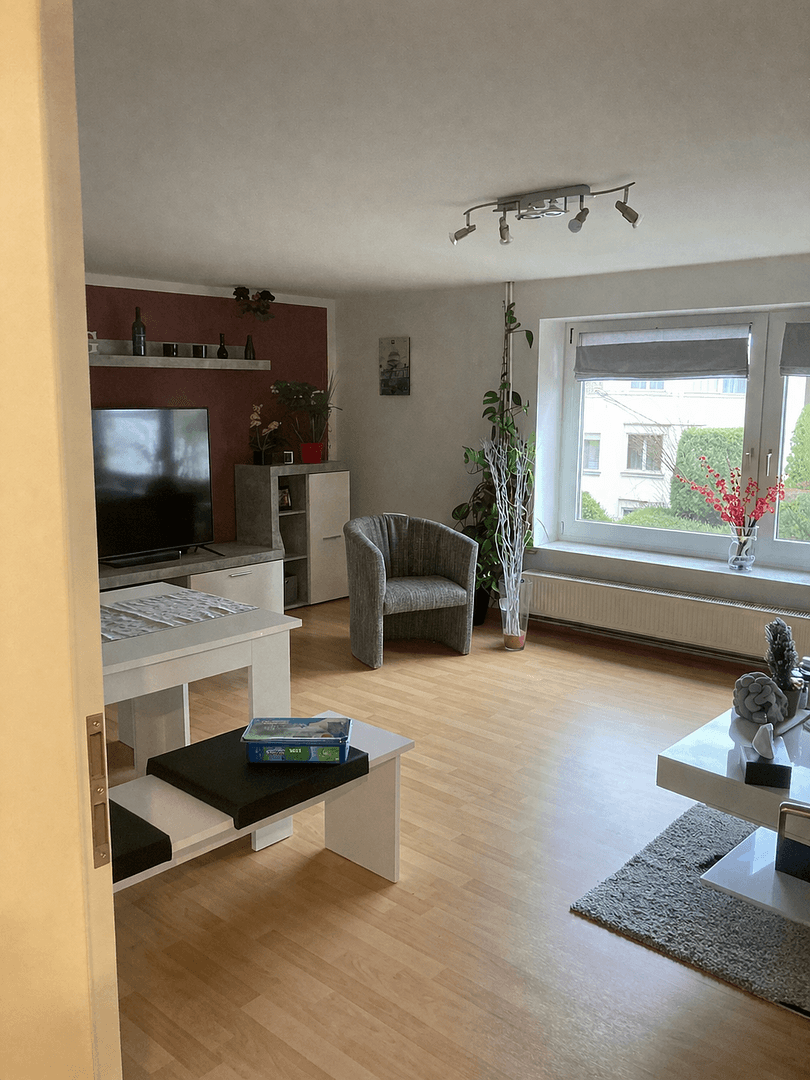 Prodej domu 250 m², pozemek 469 m², Bahnhofstraße 4A, Hohenmölsen, Sasko-Anhaltsko Prodej domu 250 m², pozemek 469 m², Bahnhofstraße 4A, Hohenmölsen, Sasko-Anhaltsko