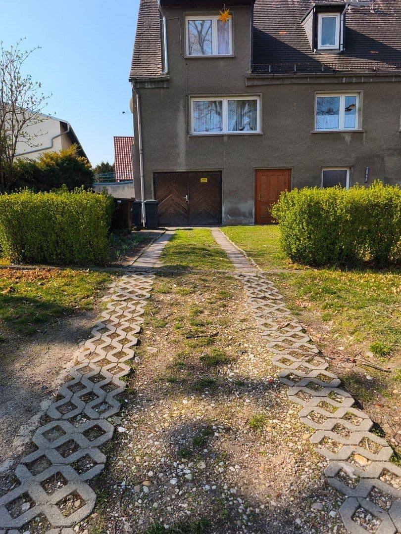 Prodej domu 250 m², pozemek 469 m², Bahnhofstraße 4A, Hohenmölsen, Sasko-Anhaltsko Prodej domu 250 m², pozemek 469 m², Bahnhofstraße 4A, Hohenmölsen, Sasko-Anhaltsko