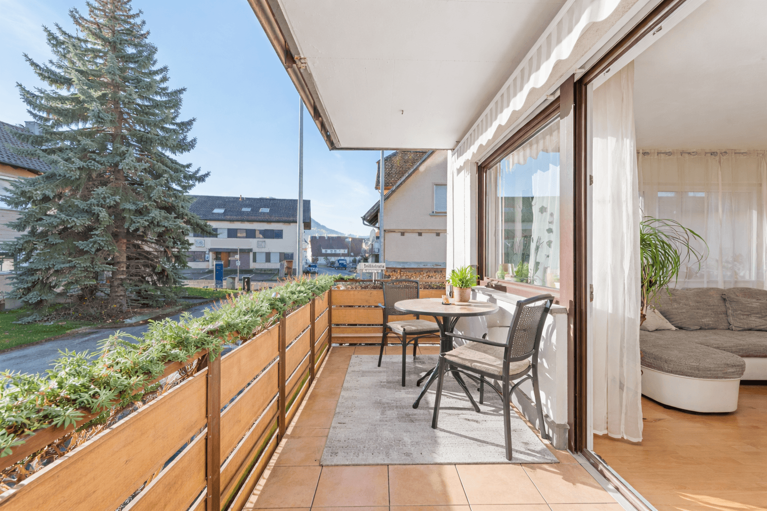 Prodej bytu 3+1 83 m², Brühlstr. 22, Beuren, Bádensko-Württembersko Prodej bytu 3+1 83 m², Brühlstr. 22, Beuren, Bádensko-Württembersko