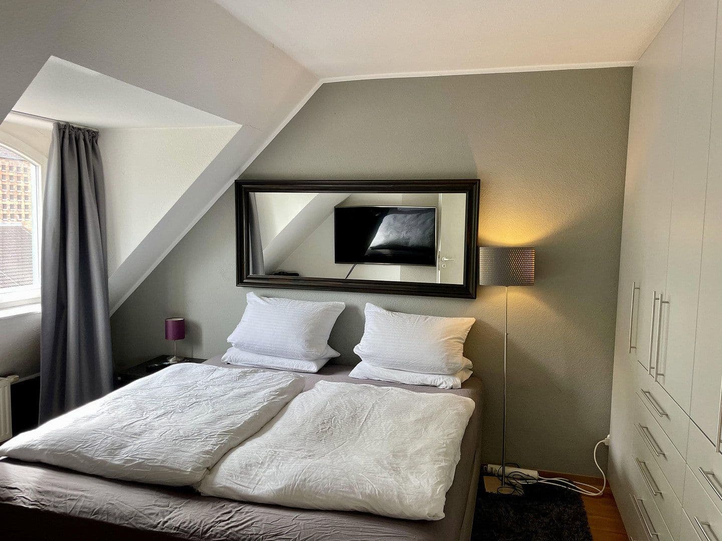 Prodej bytu 4+1 106 m², Köln, Severní Porýní-Vestfálsko Prodej bytu 4+1 106 m², Köln, Severní Porýní-Vestfálsko