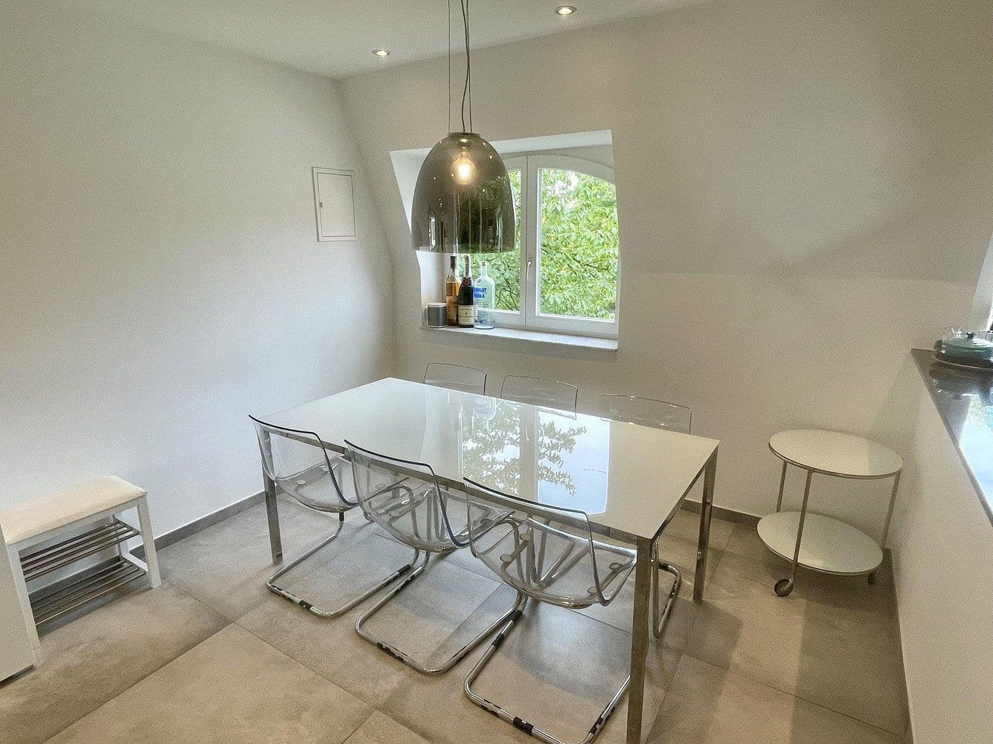 Prodej bytu 4+1 106 m², Köln, Severní Porýní-Vestfálsko Prodej bytu 4+1 106 m², Köln, Severní Porýní-Vestfálsko