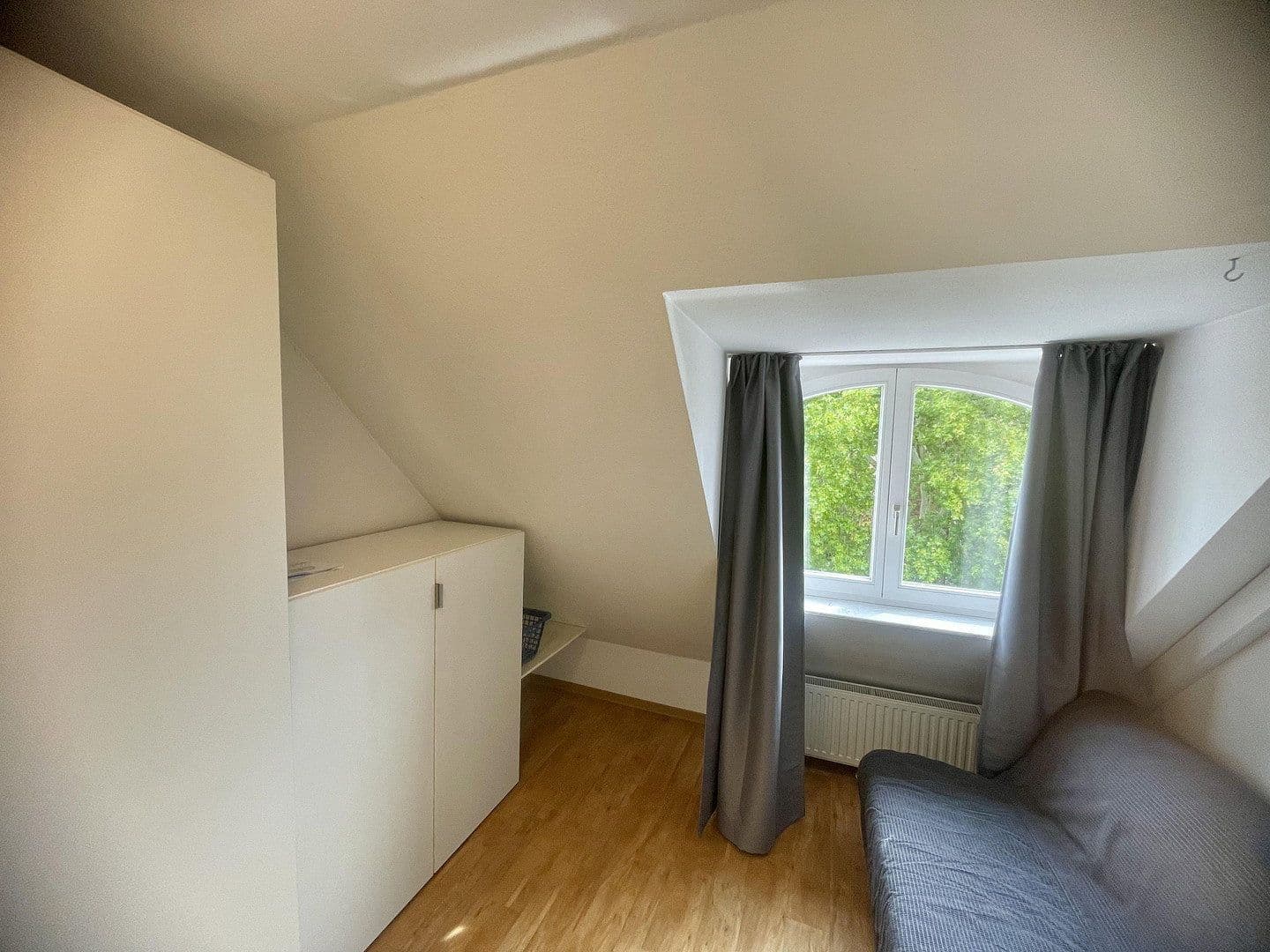 Prodej bytu 4+1 106 m², Köln, Severní Porýní-Vestfálsko Prodej bytu 4+1 106 m², Köln, Severní Porýní-Vestfálsko