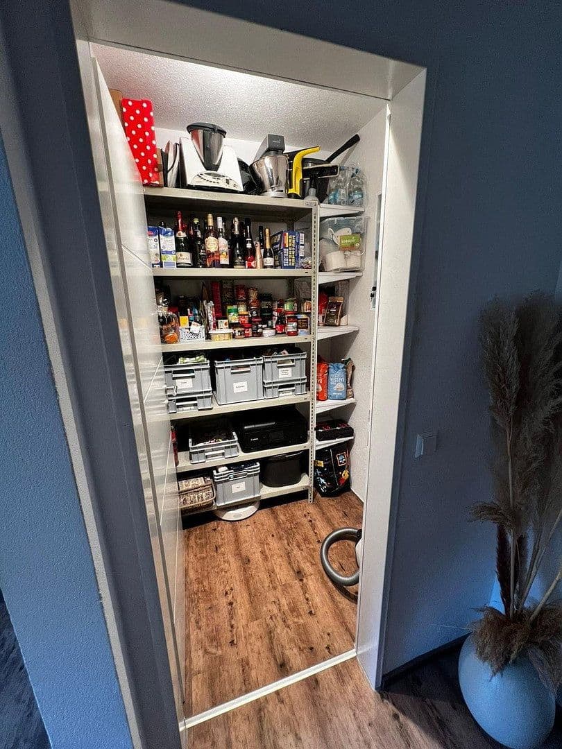 Pronájem bytu 2+kk 63 m², Tuttlingen, Bádensko-Württembersko Pronájem bytu 2+kk 63 m², Tuttlingen, Bádensko-Württembersko