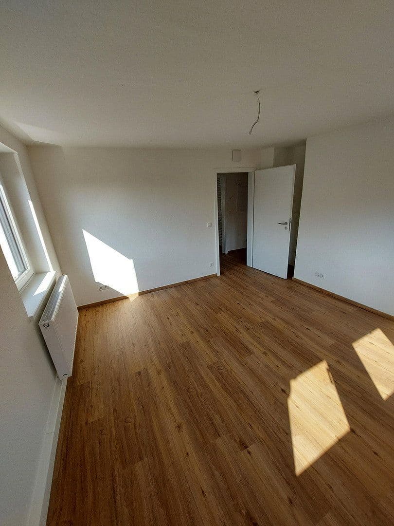Pronájem bytu 3+1 57 m², Sarstedt, Dolní Sasko Pronájem bytu 3+1 57 m², Sarstedt, Dolní Sasko