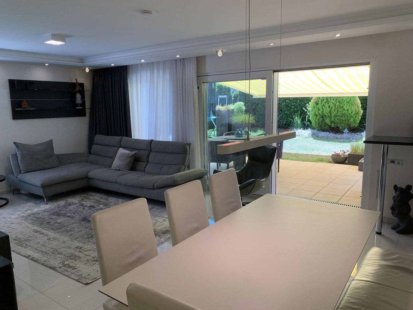 Prodej bytu 4+kk 101 m², Remseck am Neckar, Bádensko-Württembersko Prodej bytu 4+kk 101 m², Remseck am Neckar, Bádensko-Württembersko