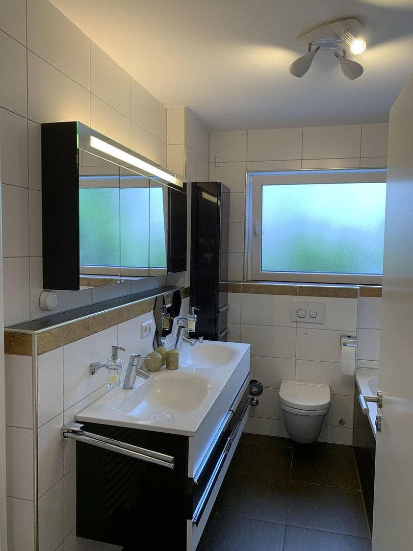 Prodej bytu 4+kk 101 m², Remseck am Neckar, Bádensko-Württembersko Prodej bytu 4+kk 101 m², Remseck am Neckar, Bádensko-Württembersko