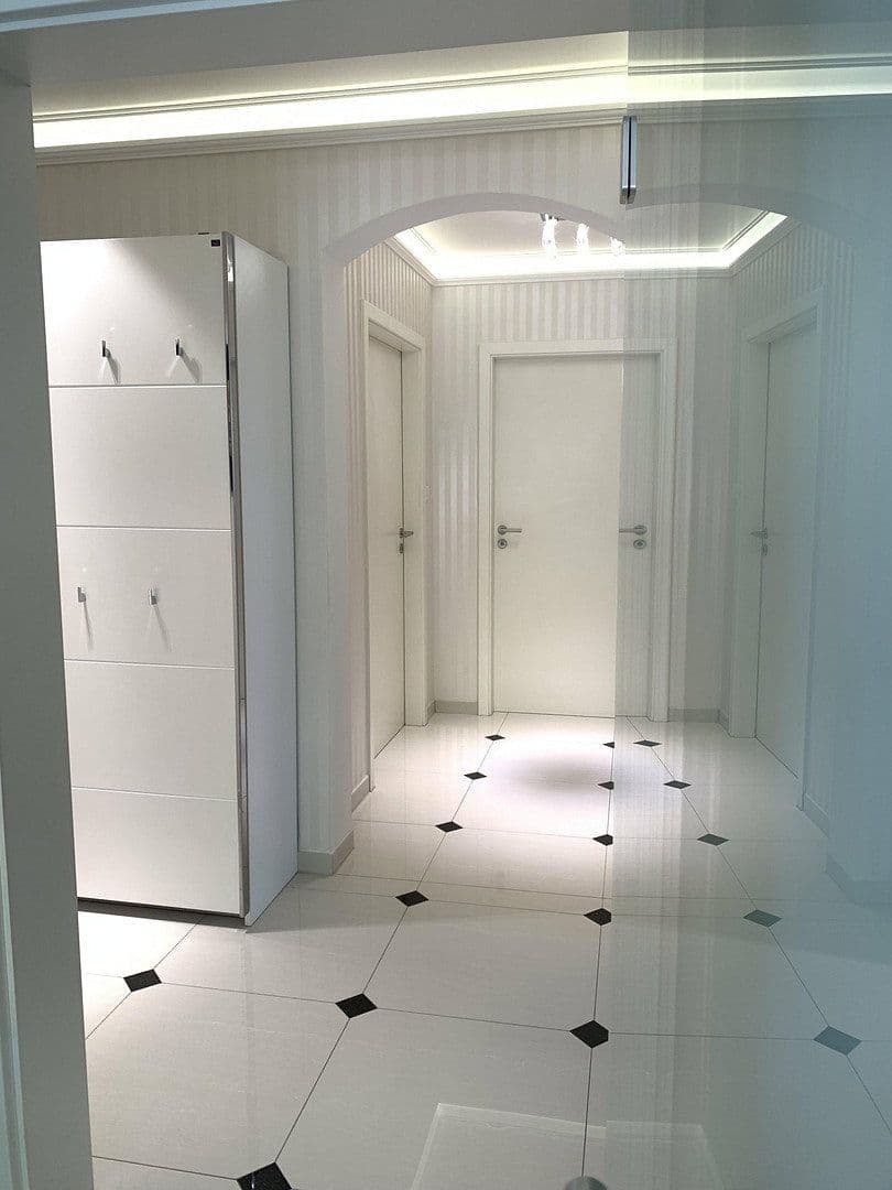 Prodej bytu 4+kk 101 m², Remseck am Neckar, Bádensko-Württembersko Prodej bytu 4+kk 101 m², Remseck am Neckar, Bádensko-Württembersko