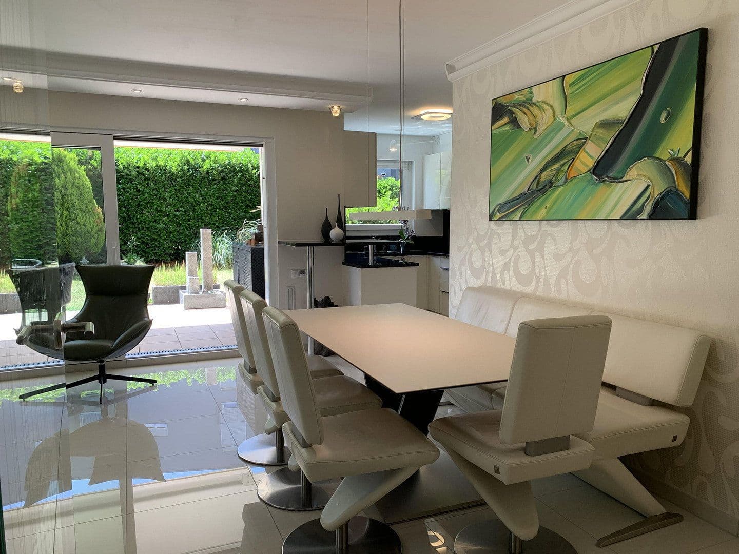 Prodej bytu 4+kk 101 m², Remseck am Neckar, Bádensko-Württembersko Prodej bytu 4+kk 101 m², Remseck am Neckar, Bádensko-Württembersko