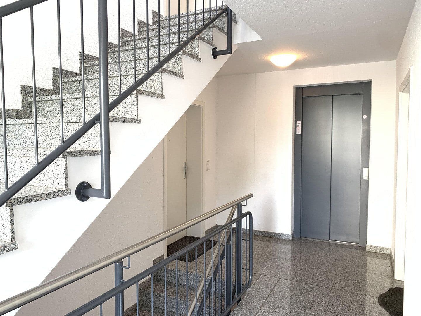 Prodej bytu 4+kk 101 m², Remseck am Neckar, Bádensko-Württembersko Prodej bytu 4+kk 101 m², Remseck am Neckar, Bádensko-Württembersko