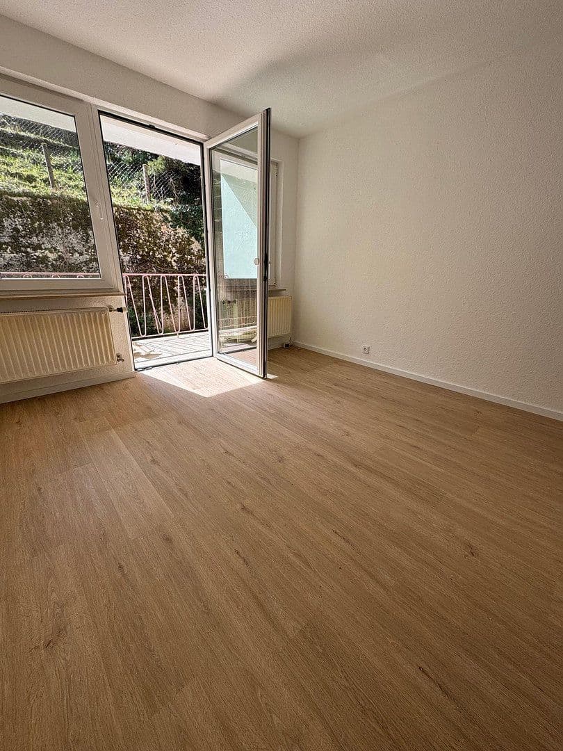 Pronájem bytu 2+1 42 m², Reinsburgstraße 125, Stuttgart, Bádensko-Württembersko Pronájem bytu 2+1 42 m², Reinsburgstraße 125, Stuttgart, Bádensko-Württembersko