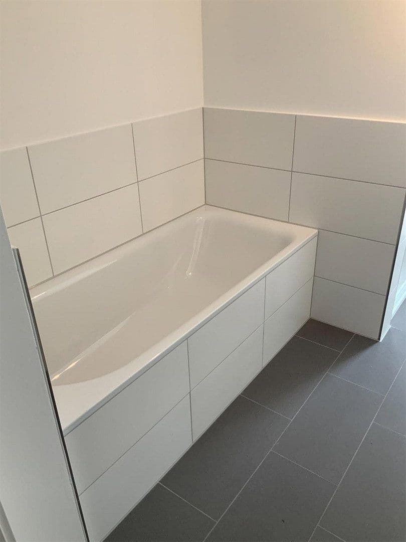 Pronájem bytu 4+1 118 m², Goerdelerstraße 33, Offenbach, Hessen Pronájem bytu 4+1 118 m², Goerdelerstraße 33, Offenbach, Hessen