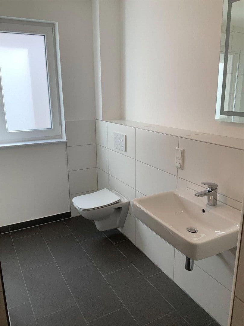 Pronájem bytu 4+1 118 m², Goerdelerstraße 33, Offenbach, Hessen Pronájem bytu 4+1 118 m², Goerdelerstraße 33, Offenbach, Hessen