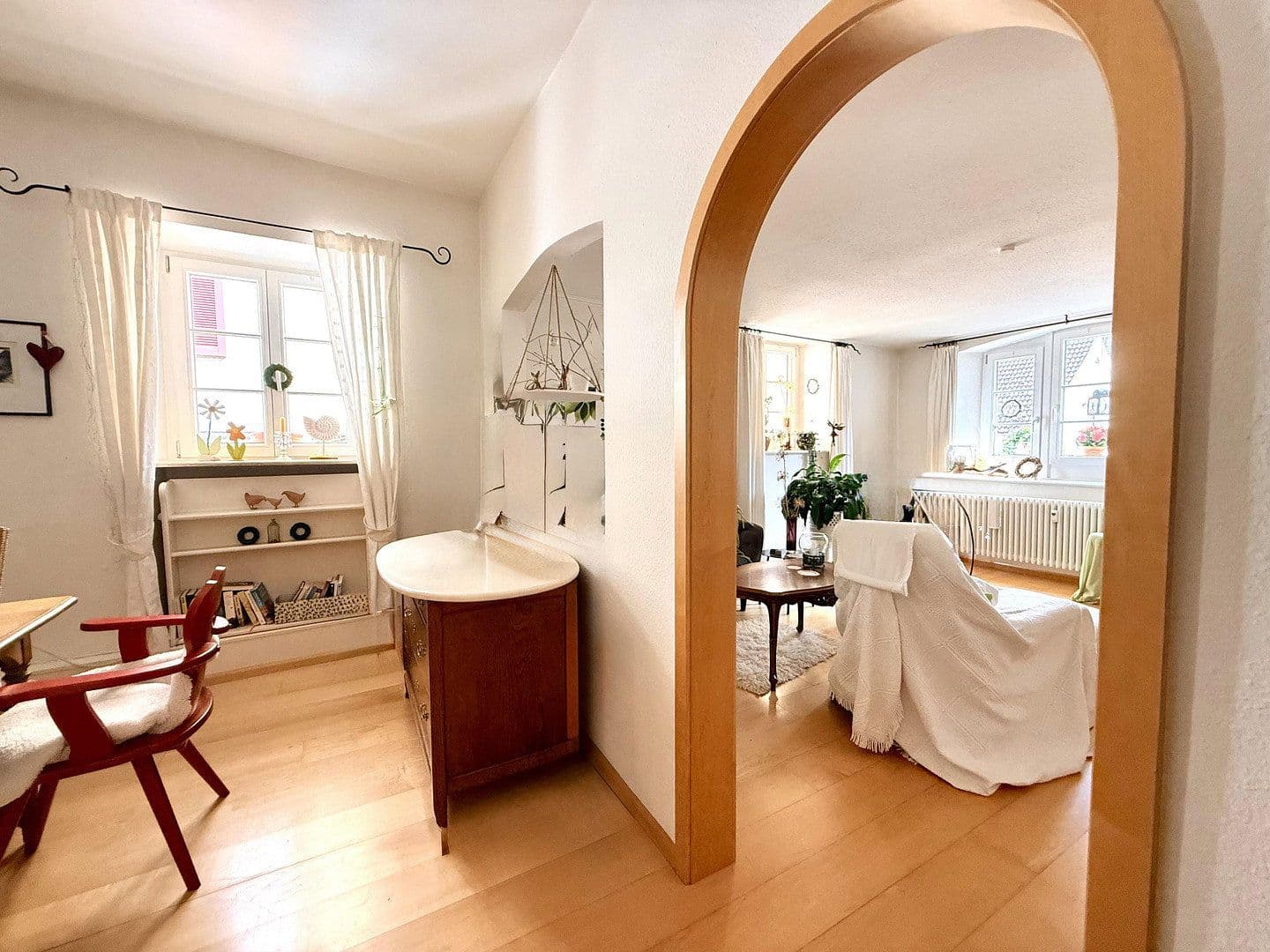 Pronájem bytu 4+1 121 m², Staufen im Breisgau, Bádensko-Württembersko Pronájem bytu 4+1 121 m², Staufen im Breisgau, Bádensko-Württembersko