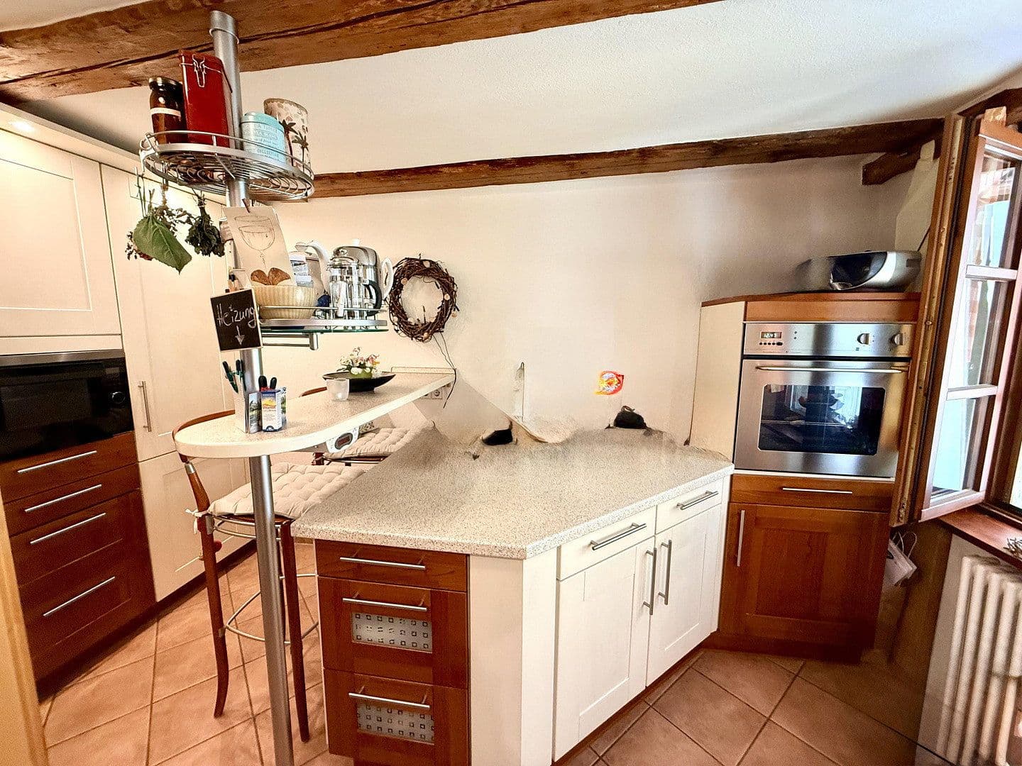 Pronájem bytu 4+1 121 m², Staufen im Breisgau, Bádensko-Württembersko Pronájem bytu 4+1 121 m², Staufen im Breisgau, Bádensko-Württembersko