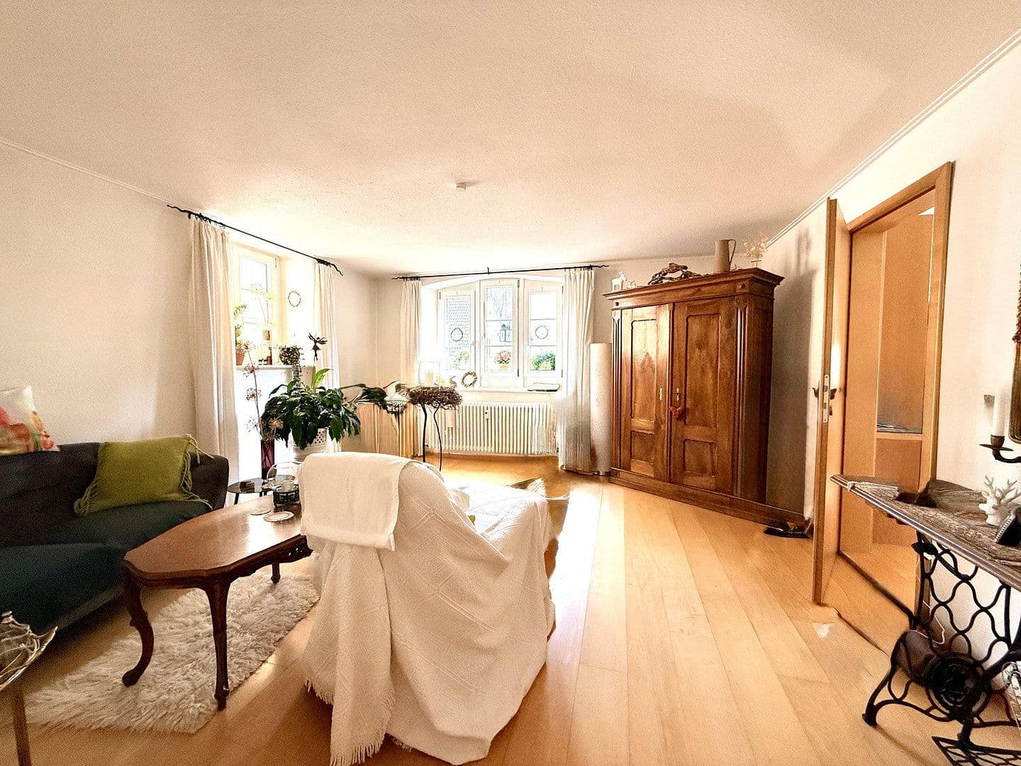 Pronájem bytu 4+1 121 m², Staufen im Breisgau, Bádensko-Württembersko Pronájem bytu 4+1 121 m², Staufen im Breisgau, Bádensko-Württembersko