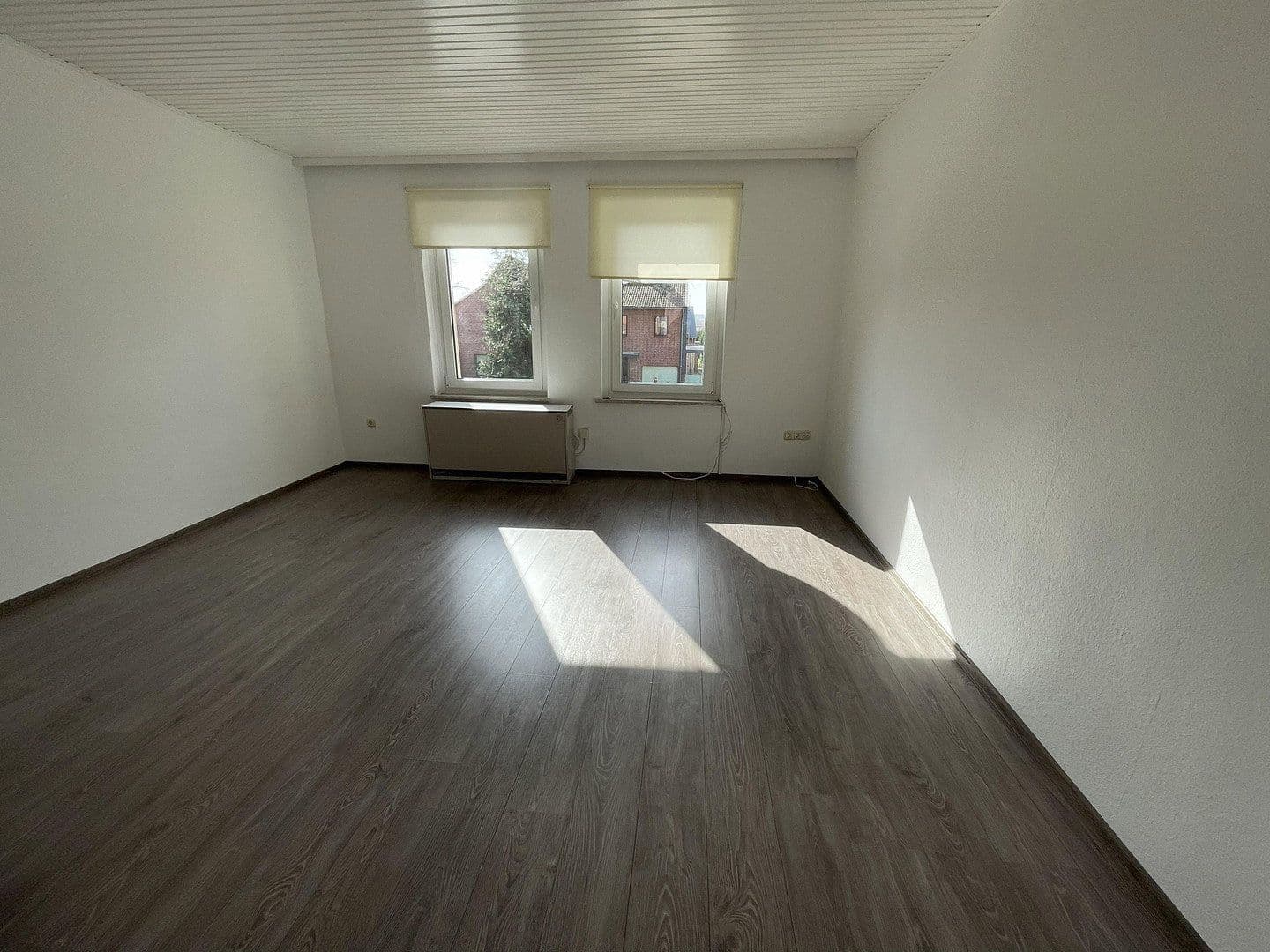 Pronájem bytu 3+1 72 m², Hauptstr. 34, Helmstedt, Dolní Sasko Pronájem bytu 3+1 72 m², Hauptstr. 34, Helmstedt, Dolní Sasko