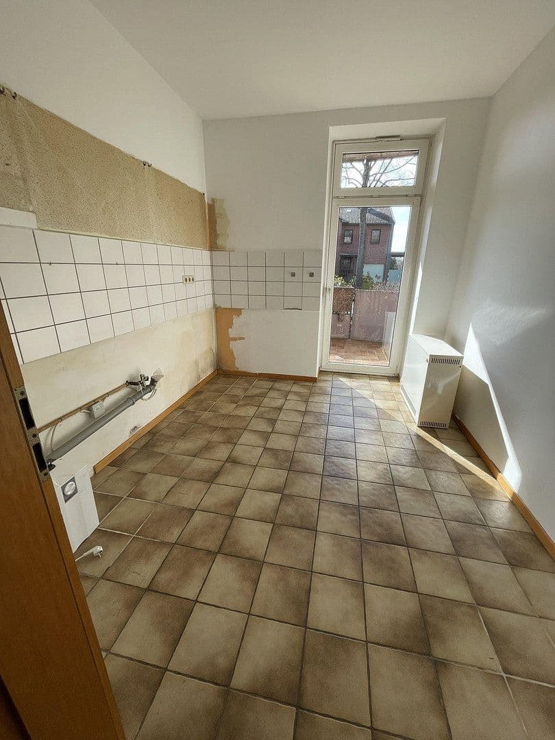 Pronájem bytu 3+1 72 m², Hauptstr. 34, Helmstedt, Dolní Sasko Pronájem bytu 3+1 72 m², Hauptstr. 34, Helmstedt, Dolní Sasko
