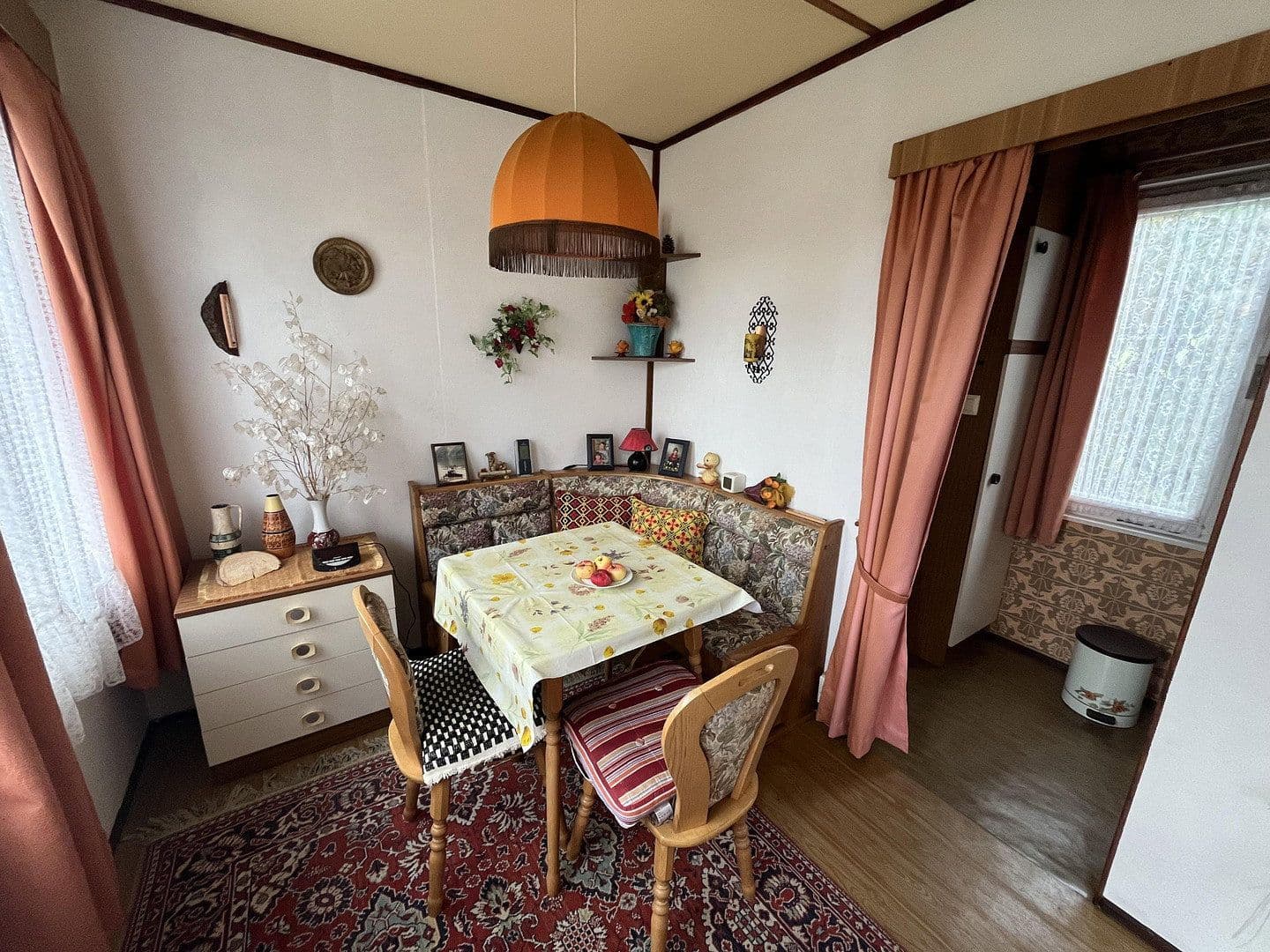 Prodej pozemku 594 m², Bad Berka, Durynsko Prodej pozemku 594 m², Bad Berka, Durynsko