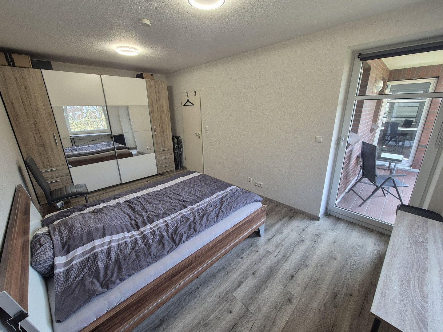 Prodej bytu 2+1 60 m², Keplerstraße 12, Emden, Ostfriesland, Dolní Sasko Prodej bytu 2+1 60 m², Keplerstraße 12, Emden, Ostfriesland, Dolní Sasko