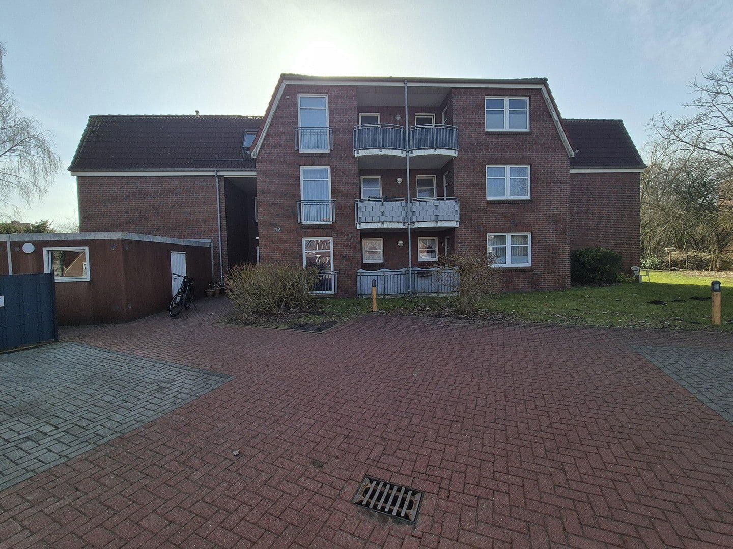 Prodej bytu 2+1 60 m², Keplerstraße 12, Emden, Ostfriesland, Dolní Sasko Prodej bytu 2+1 60 m², Keplerstraße 12, Emden, Ostfriesland, Dolní Sasko