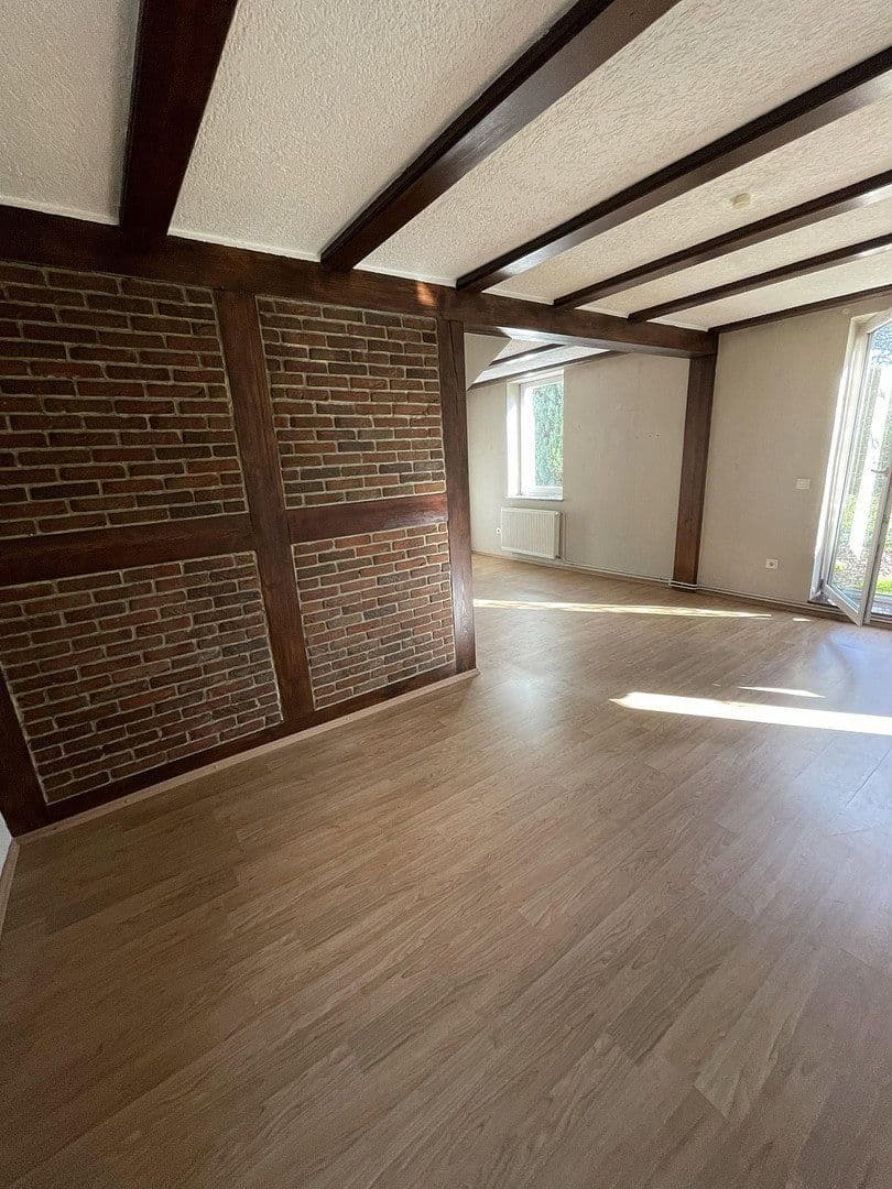 Pronájem bytu 4+1 137 m², Hauptstr. 34, Helmstedt, Dolní Sasko Pronájem bytu 4+1 137 m², Hauptstr. 34, Helmstedt, Dolní Sasko