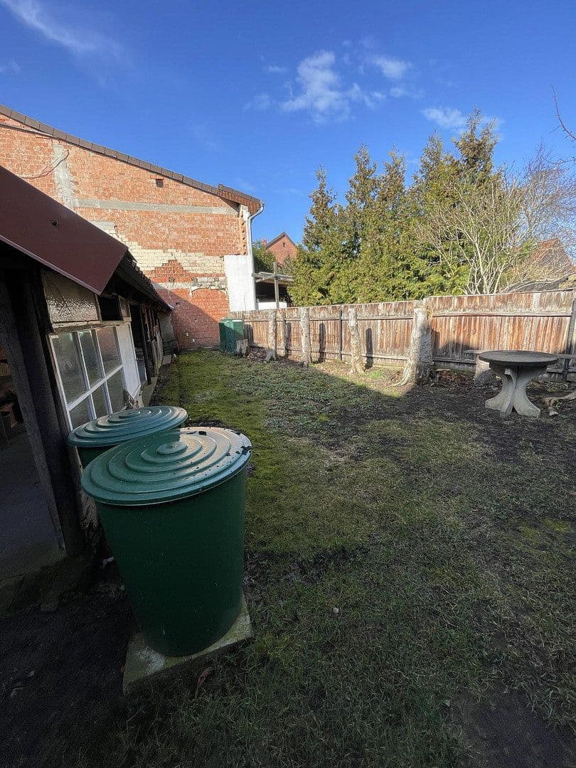 Pronájem bytu 4+1 137 m², Hauptstr. 34, Helmstedt, Dolní Sasko Pronájem bytu 4+1 137 m², Hauptstr. 34, Helmstedt, Dolní Sasko