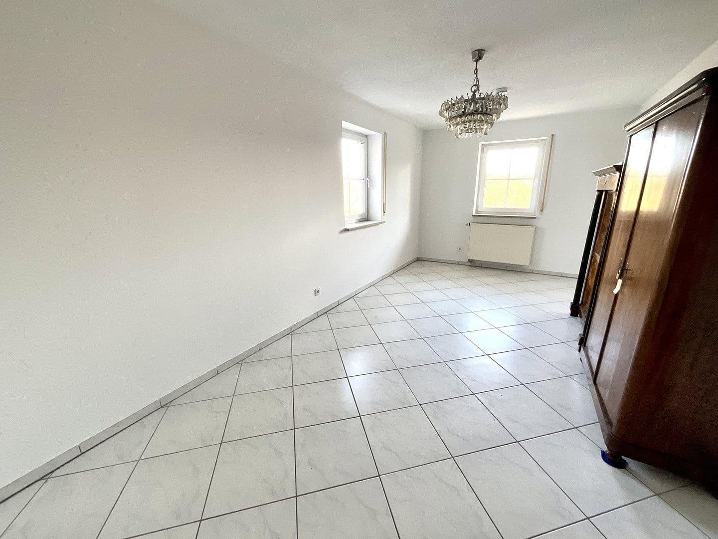 Prodej domu 217 m², pozemek 8.197 m², Langenzenn, Bavorsko Prodej domu 217 m², pozemek 8.197 m², Langenzenn, Bavorsko