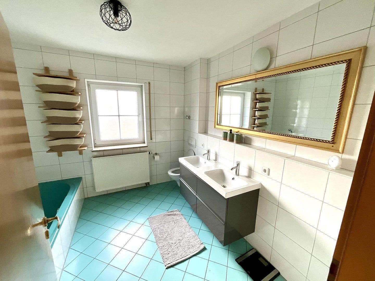 Prodej domu 217 m², pozemek 8.197 m², Langenzenn, Bavorsko Prodej domu 217 m², pozemek 8.197 m², Langenzenn, Bavorsko