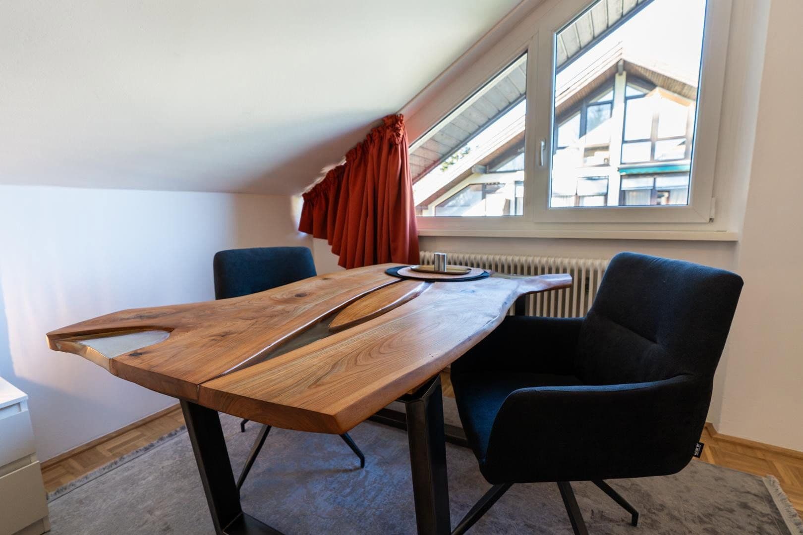 Pronájem bytu 1+1 25 m², Kleingmainer Gasse, Salzburg, Salcbursko Pronájem bytu 1+1 25 m², Kleingmainer Gasse, Salzburg, Salcbursko