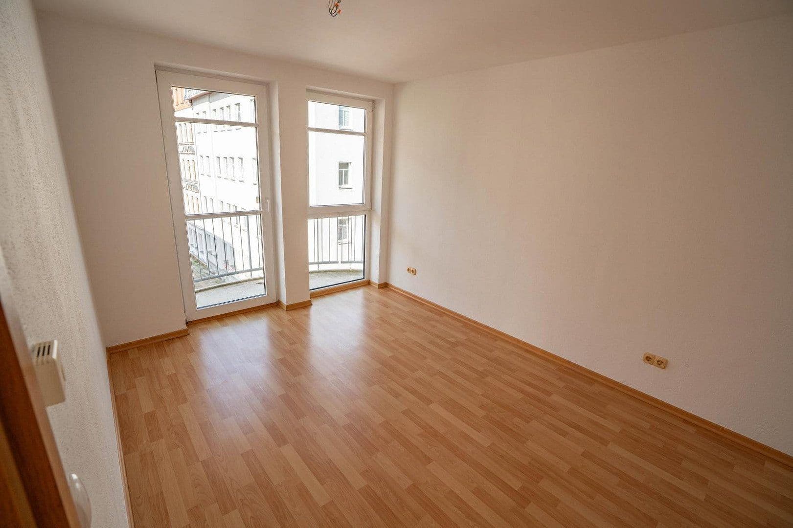 Prodej bytu 3+1 69 m², Bischofstraße 23, Leipzig, Sasko Prodej bytu 3+1 69 m², Bischofstraße 23, Leipzig, Sasko