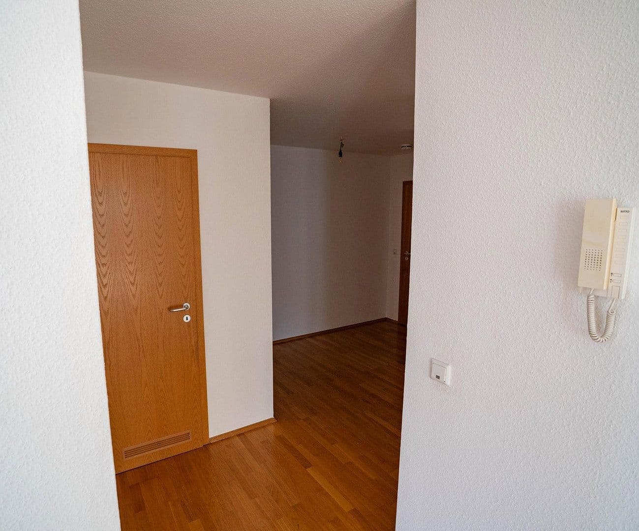 Prodej bytu 3+1 69 m², Bischofstraße 23, Leipzig, Sasko Prodej bytu 3+1 69 m², Bischofstraße 23, Leipzig, Sasko