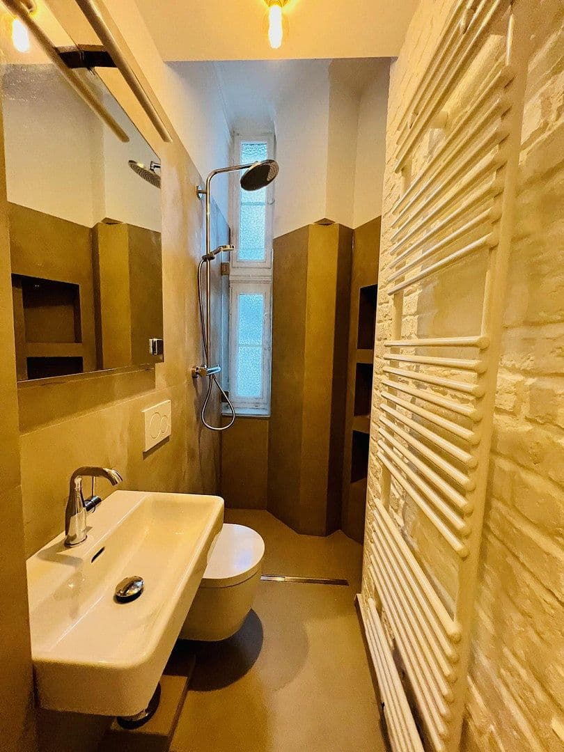 Pronájem bytu 3+1 89 m², Lindenstraße 86, Köln, Severní Porýní-Vestfálsko Pronájem bytu 3+1 89 m², Lindenstraße 86, Köln, Severní Porýní-Vestfálsko