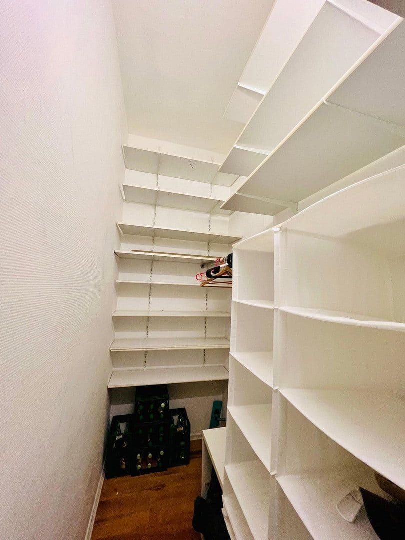 Pronájem bytu 3+1 89 m², Lindenstraße 86, Köln, Severní Porýní-Vestfálsko Pronájem bytu 3+1 89 m², Lindenstraße 86, Köln, Severní Porýní-Vestfálsko