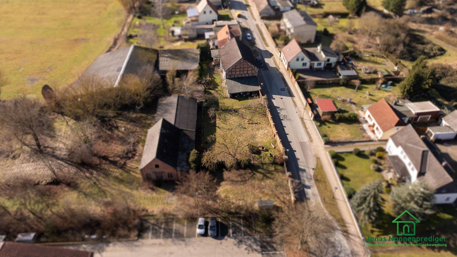 Prodej domu 131 m², pozemek 1.221 m², Berliner Straße 38a, Lenzen (Elbe), Braniborsko Prodej domu 131 m², pozemek 1.221 m², Berliner Straße 38a, Lenzen (Elbe), Braniborsko