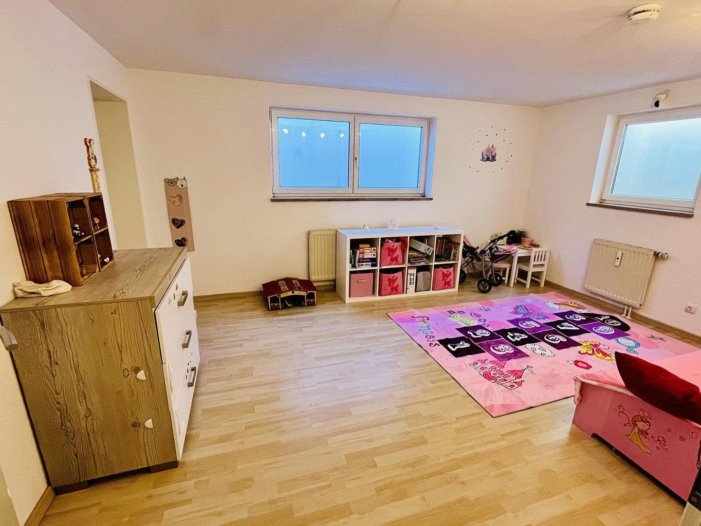 Pronájem bytu 3+1 105 m², Gilching, Bavorsko Pronájem bytu 3+1 105 m², Gilching, Bavorsko