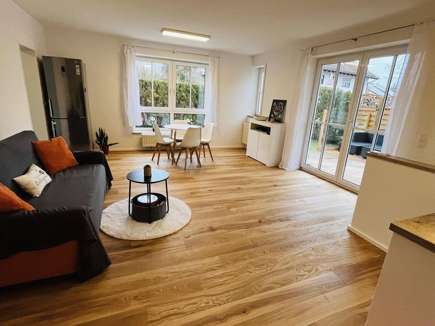 Pronájem bytu 3+1 105 m², Gilching, Bavorsko Pronájem bytu 3+1 105 m², Gilching, Bavorsko