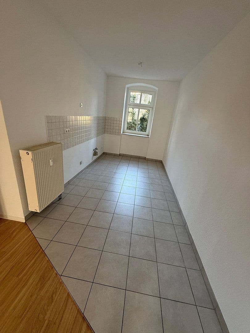 Pronájem bytu 2+1 62 m², Leonhardtstraße 32, Chemnitz, Sasko Pronájem bytu 2+1 62 m², Leonhardtstraße 32, Chemnitz, Sasko