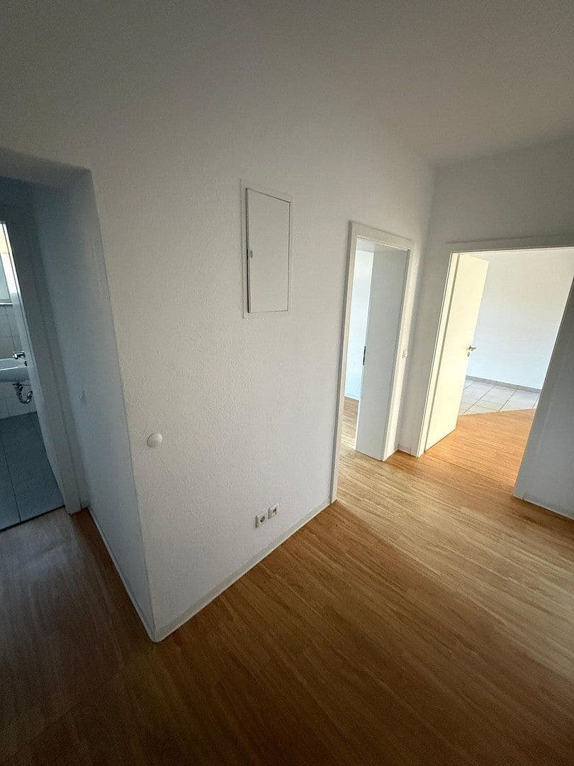 Pronájem bytu 2+1 62 m², Leonhardtstraße 32, Chemnitz, Sasko Pronájem bytu 2+1 62 m², Leonhardtstraße 32, Chemnitz, Sasko