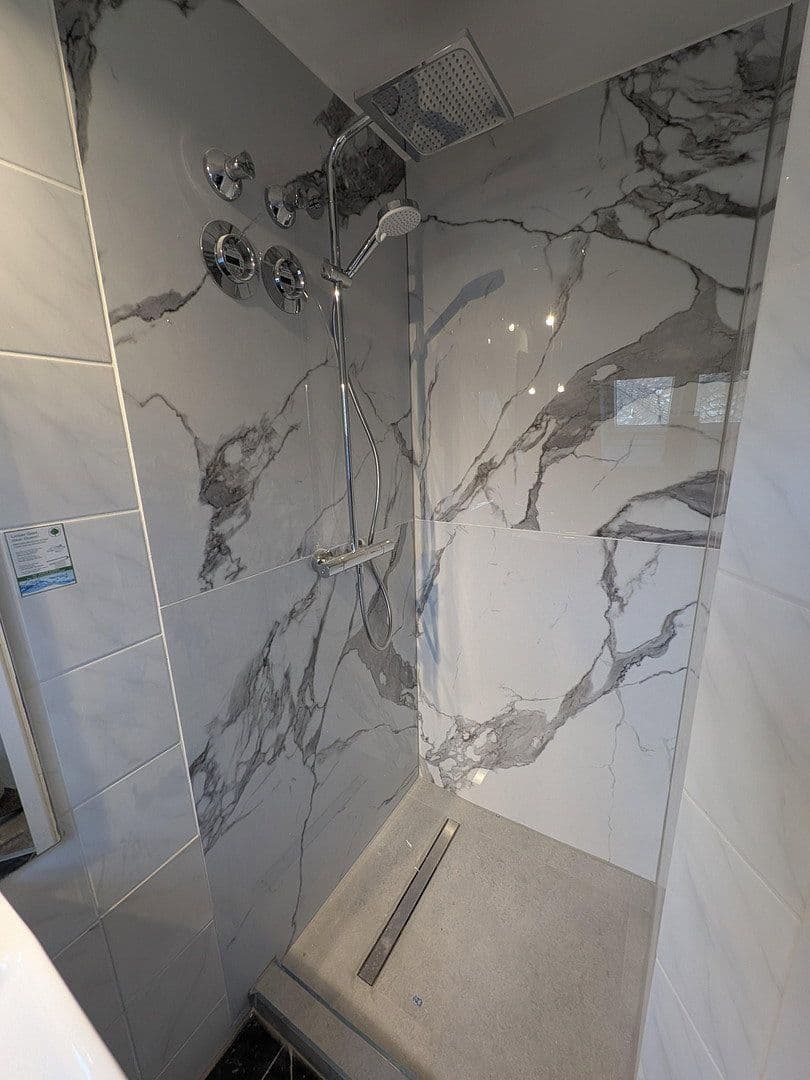 Pronájem bytu 4+1 108 m², Schmidtstraße 8, Rüdesheim am Rhein, Hessen Pronájem bytu 4+1 108 m², Schmidtstraße 8, Rüdesheim am Rhein, Hessen